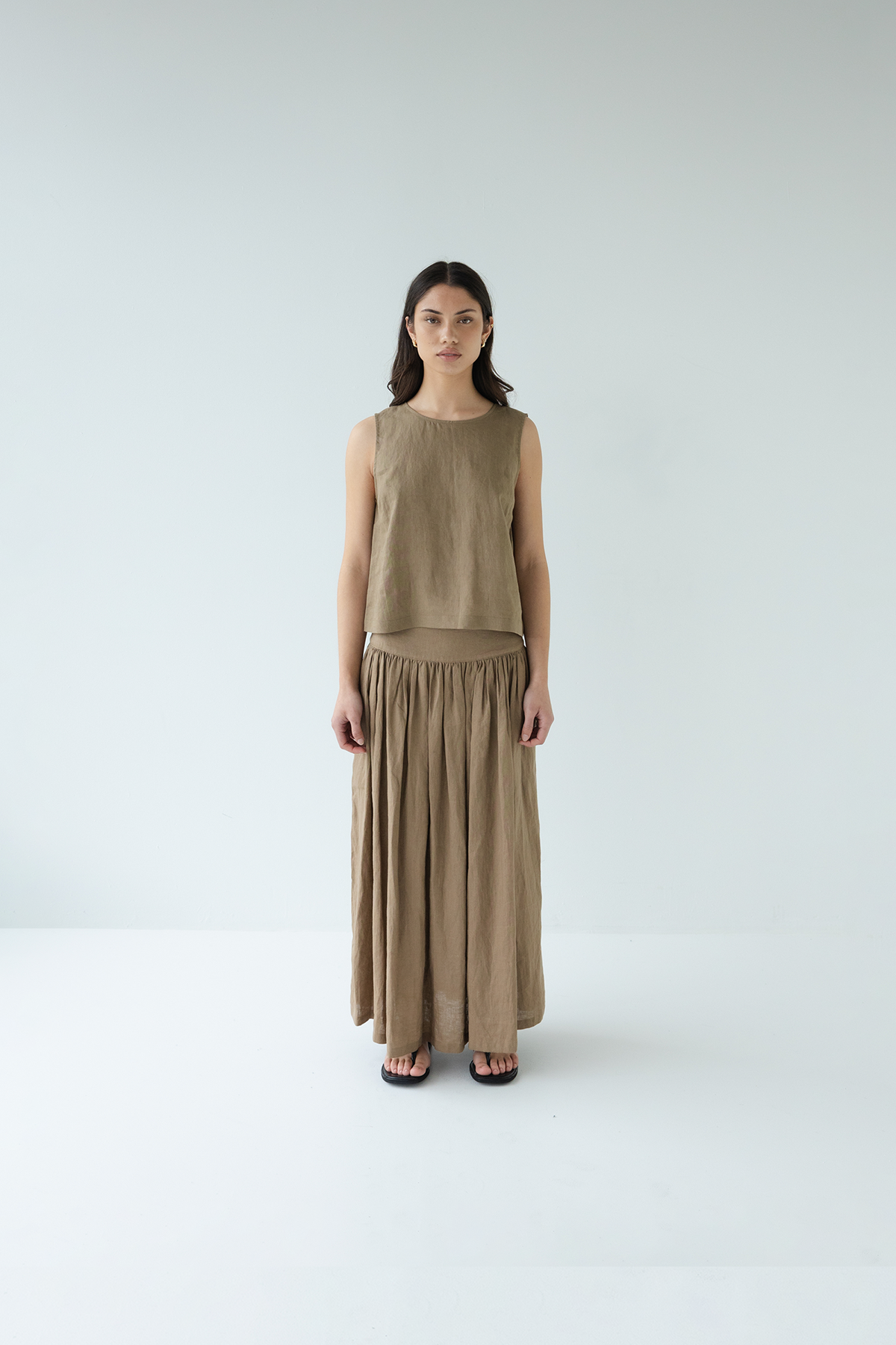 Shell Buttons Top Linen