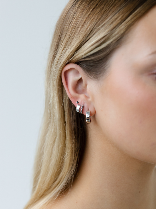 Mini Rock Studs Black