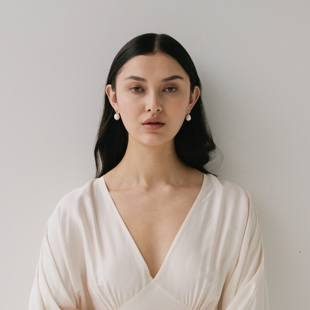 Drop Pearl Studs Large