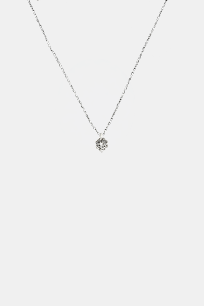 Love Lily Necklace