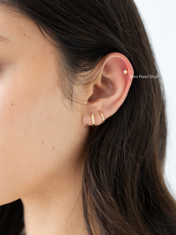 Mini Pearl Studs