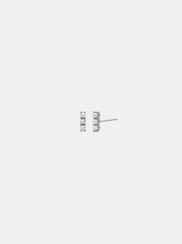 Pearl Bar Studs