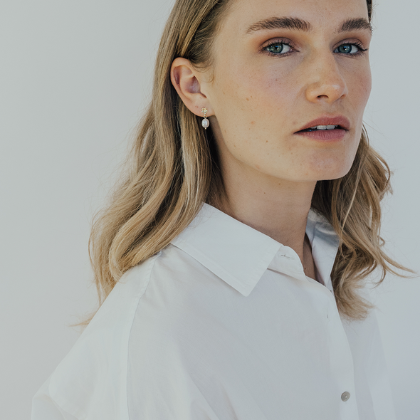 Pearly Daisy Day Studs