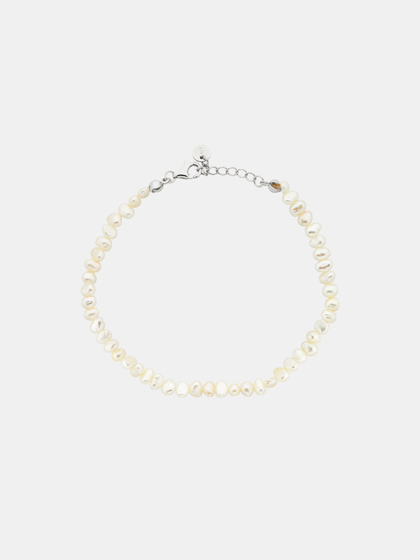 Pretty in Pearls Bracelet