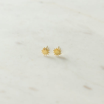 Sunny Studs