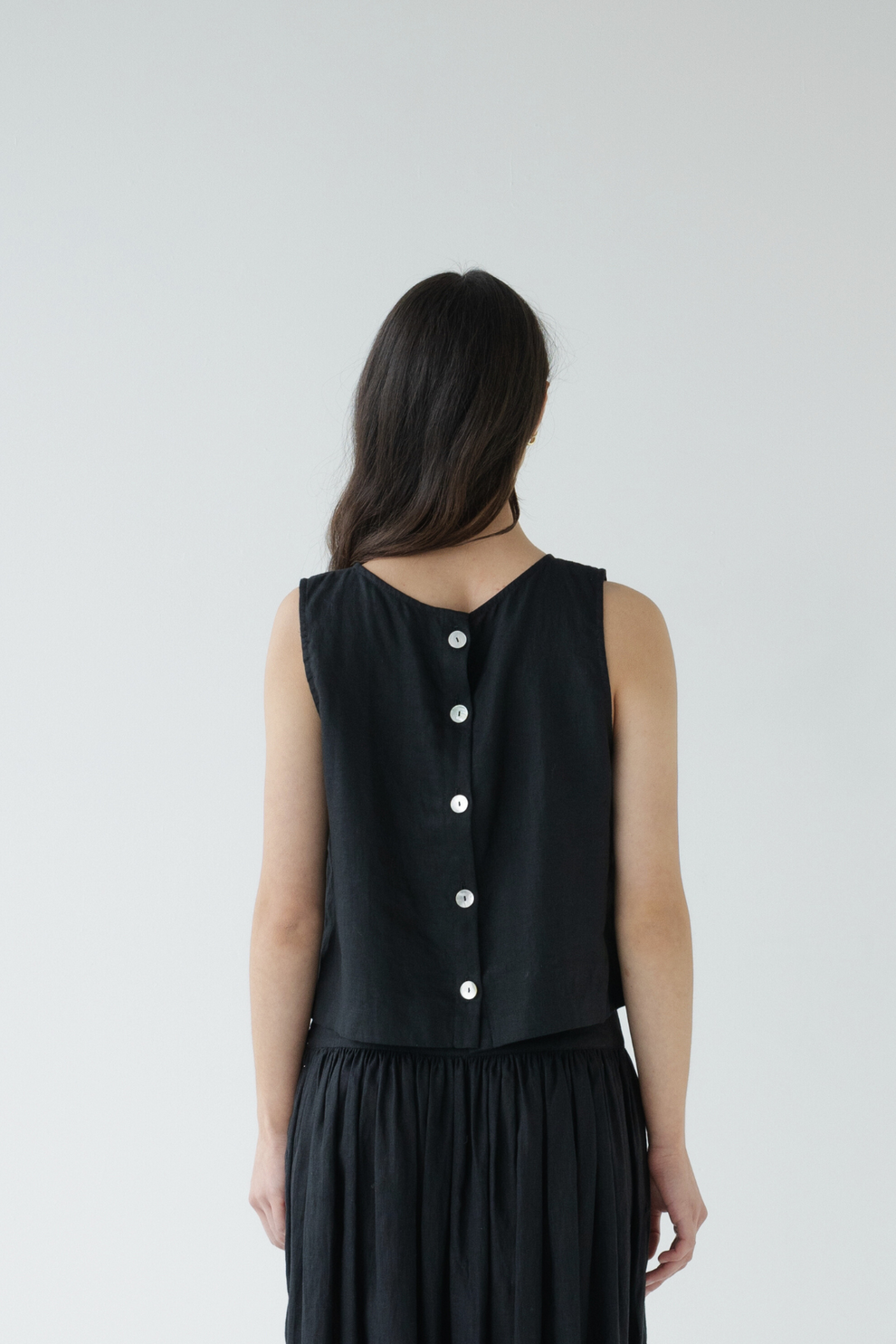 Shell Buttons Top – SOPHIE