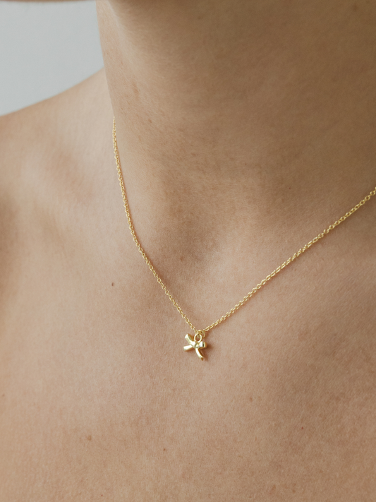 Bow Necklace