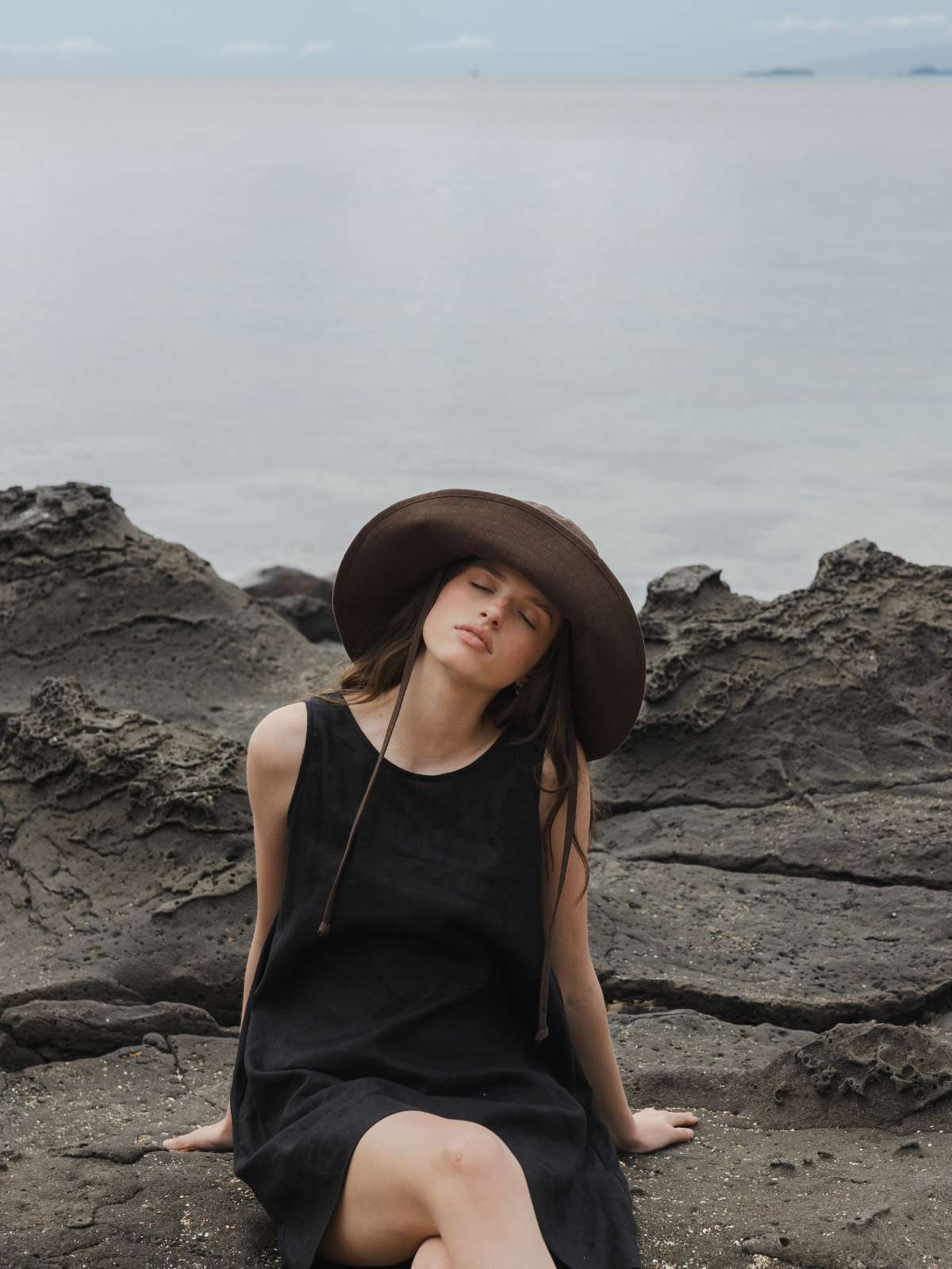 Wide Brim Bucket
