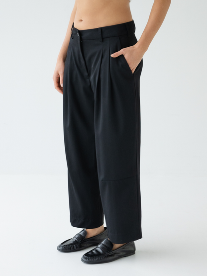 Pleated Pant