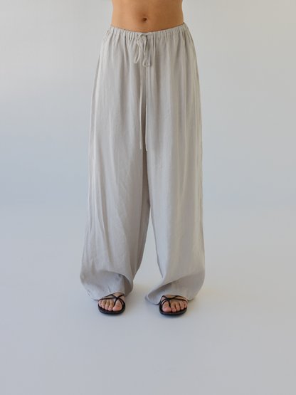 Silky Wide Leg Pant
