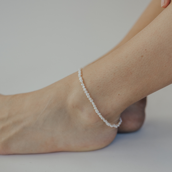 Pretty in Pearls Anklet