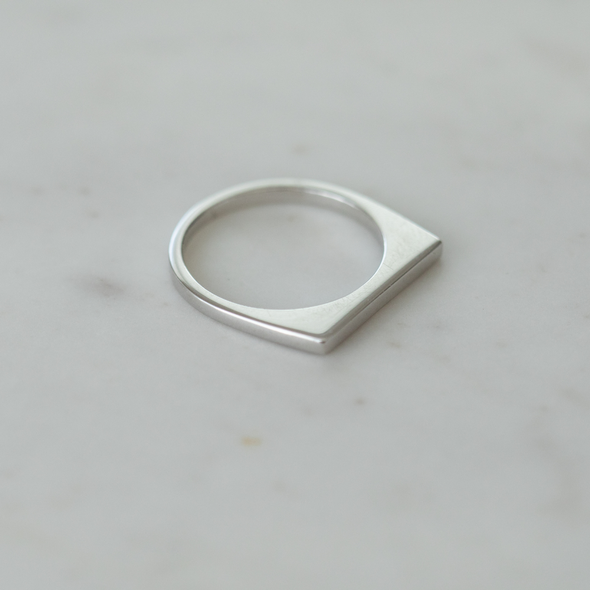 So Simple Ring